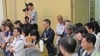 外国记者参加中联部的开放日活动