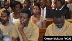 Activistas angolanos em tribunal no primeiro dia de julgamento em Luanda. Angola, Nov 16, 2015