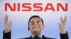 Presiden dan CEO Nissan Carlos Ghosn menjawab pertanyaan wartawan di Yokohama, Jepang, 11 Mei 2012.