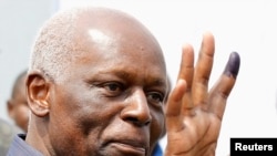 L'ex-président angolais José Eduardo dos Santos à Luanda, Angola, 31 août 2012.