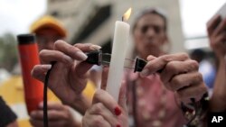 Los cortes de energía no son nada nuevo en Venezuela, pero los de este año seguramente agravarán la situación económica del país.