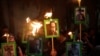 ARHIVA - Novinari i građani protestuju u Meksiko Sitiju zbog ubistva novinara Havijera Valdesa Kardenasa, 16. maja 2017. (Foto: Reuters/Henry Romero) 