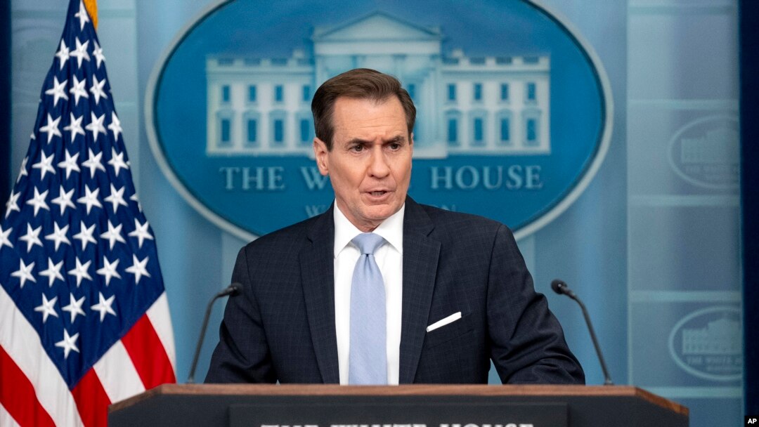 Beyaz Saray Ulusal Güvenlik İletişim Danışmanı John Kirby'ye ABD Başkanı Biden'la New York eyaletinin Syracuse kentine giderken uçakta, Cumhurbaşkanı Erdoğan'ın Türk basını tarafından duyurulan Beyaz Saray ziyareti soruldu. 