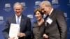 Ex presidente Bush da tímido apoyo a Romney