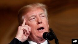 Mi gobierno "está encargándose de Cuba" dijo el presidente Donald Trump en Florida.