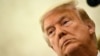 El presidente Donald Trump alega que el paquete de ayuda por el coronavirus aprobado contiene "gastos derrochadores".