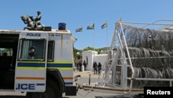 Un véhicule de la police sud-africaine, à Cape Town, le 26 octobre 2016.