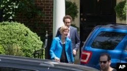 El encuentro se llevó a cabo en la residencia de Clinton, en Washington D.C.