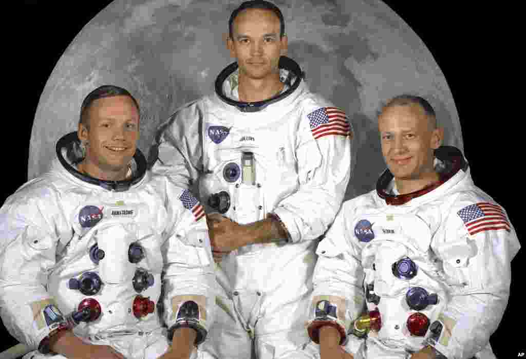 Apollo 11 crew of U.S. astronauts Neil Armstrong, (L) who was the mission commander and the first man to step on the moon, Edwin "Buzz" Aldrin, (R), who was the lunar module pilot, and Michael Collins, (C), May 1969 (courtesy NASA)