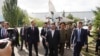 Севернокорејскиот лидер Ким Џонг Ун ја обиколи фабриката за руски борбени авиони