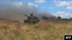 Rusia lanza lo que ha llamado su mayor ejercicio militar, con cientos de miles de tropas rusas participando junto con soldados chinos en una masiva demostración de fuerza que ha sacudido a Occidente.