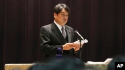日本防卫大臣小野寺五典周一讲话时称朝核问题严重。（2017年10月23日）