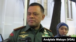 Panglima TNI Jenderal Gatot Nurmantyo di komplek Istana Kepresidenan Jakarta, Rabu, 10 Januari 2016. (VOA/Andylala)