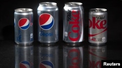 Diet Pensi and Diet Coke