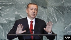 Suriyaya silah daşıdığından şübhlənilən gəmi ələ keçirilib