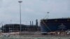 Installations pétrolières de la raffinerie de Dangote lors de la cérémonie d'ouverture à Lagos, Nigeria, le lundi 22 mai 2023. (Photo AP/Dimanche Alamba)