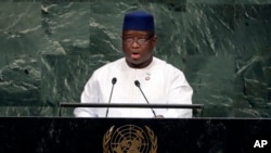 Rais wa Sierra Leone Julius Maada Bio akihutyubia baraza kuu la Umoja wa Mataifa mjini New York