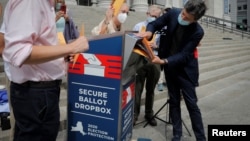 A testar o istema de votos em Nova Yorque