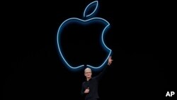 CEO Apple di San Jose, California, (Foto; dok). Apple akan mendanai upaya pendidikan teknologi sebagai bagian dari inisiatif keadilan rasial. 