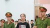 Pengadilan Banding Vietnam Kukuhkan Hukuman Penjara untuk Bloger, AS Protes