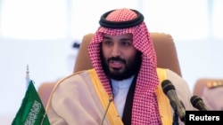Mohammed ben Salmane lors de la réunion des ministres de la Défense de la Coalition contre le terrorisme islamique à Riyad, le 26 novembre 2017.