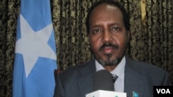 Tarefa díficil á sua frente. Novo Presidente da Somália Hassan Shaik Mohamud 