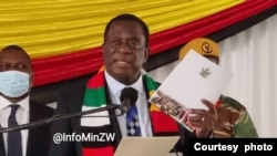 VaEmmerson Mnangagwa