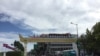 ទិដ្ឋភាពទូទៅនៃពិធីបុណ្យអុំទូក បណ្តែតប្រទីប និង សំពះព្រះខែ អកអំបុក ក្នុងថ្ងៃទីមួយនៅក្នុងទីក្រុងភ្នំពេញ ប្រទេសកម្ពុជា កាលពីថ្ងៃទី០២ វិច្ឆិកា ២០១៧។(ទុំ ម្លិះ/VOA)