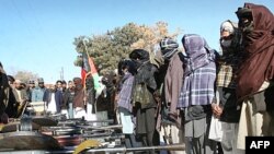 Əfqanıstanda Taliban intiharçı hücumlarını davam etdirir (Yenilənib)