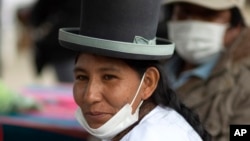 En muchas comunidades bolivianas no ha sido fácil acatar la orden de cuarentena, principalmente por la desinformación de los habitantes.