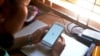 Warga Myanmar Harus Berjuang untuk Dapatkan Akses Internet