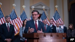 Predsjedavajući Predstavničkog doma Mike Johnson na konferenciji za novinare u Washingtonu, 6. marta 2024. (Foto: AP/J. Scott Applewhite)