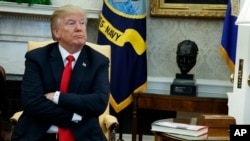 El presidente Donald Trump todavía está inclinado a publicar el documento demócrata "en aras de la transparencia", dijo el asesor legal de la Casa Blanca.
