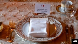 Decoración en Mar-a-Lago en Palm Beach, Florida, este jueves, 6 de abril de 2017, antes de una cena organizada por el presidente Donald Trump a su homólogo chino, Xi Jinping.