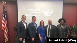 De izquierda a derecha: Carlos Alcázar, fundador de Culture One World; Stephen Buckner, asistente al director de comunicaciones de la Oficina del Censo; Erika Becker-Medina, jefa de comunicaciones de la Oficina del Censo; Jaime Anzalotta, decano de Estudiantes en el MDC .