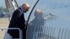 Trump de gira en medio de crisis de credibilidad