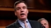 Senator AS Peringatkan Trump untuk Tidak Pecat Mueller