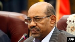 Presiden Sudan Omar al-Bashir diberitakan masih menunggu permohonan visa untuk berangkat ke Amerika (foto: dok). 