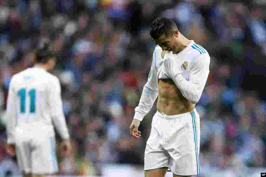 Cristiano Ronaldo du Real Madrid lors du match entre le Real et Barcelone à Madrid, Espagne, le 23 décembre 2017.