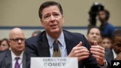 Le directeur du FBI, James Comey, témoigne à Washington, le 7 juillet 2016.