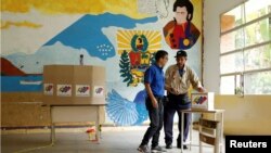 Venezuelans prepare to vote in the presidential election