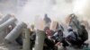 18 muertes reportadas en día más sangriento de protestas golpistas en Myanmar