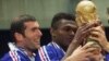 Zidane et Ronaldo montent leurs crampons contre Ebola