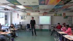 Teacher Finds Artful Way to Inspire Students