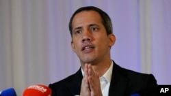 ARCHIVO - Juan Guaidó, durante una conferencia de prensa tras exiliarse en EEUU.