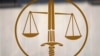 Symbole universel de la Justice (REUTERS/Eric Gaillard)