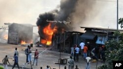 Costa do Marfim: Confrontos em Abidjan fazem dezenas de mortos