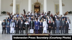 Puluhan ulama dari tiga negara hadiri Konferensi Ulama Trilateral di Istana Bogor, hari Jumat (11/5) (foto: Indonesian Press Secretary)