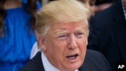 El presidente de EE.UU., Donald Trump, ha cuestionado a los candidatos presidenciales demócratas, que buscan reemplazarlo en las elecciones del 2020.