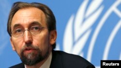 Ante los comentarios del Alto Comisionado, el embajador de Rusia ante las Naciones Unidas sugirió que las funciones de Zeid no incluían criticar gobiernos extranjeros o aspirantes a jefes de estado. 